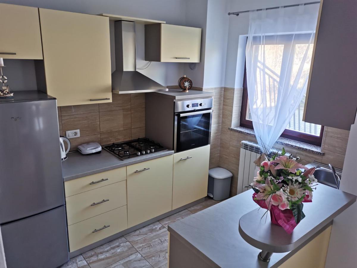Apartman Martina Apartamento Kršan Exterior foto