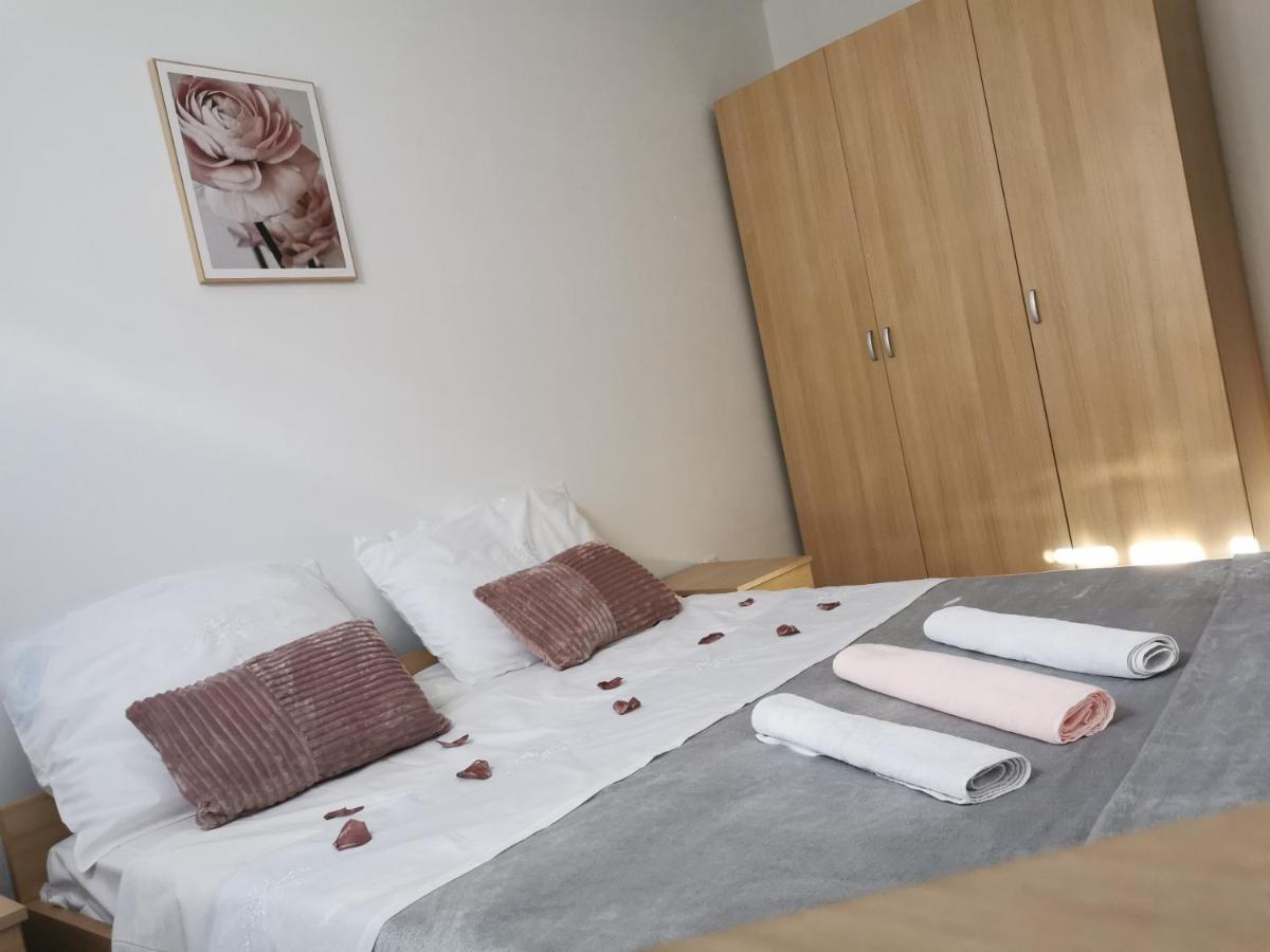 Apartman Martina Apartamento Kršan Exterior foto