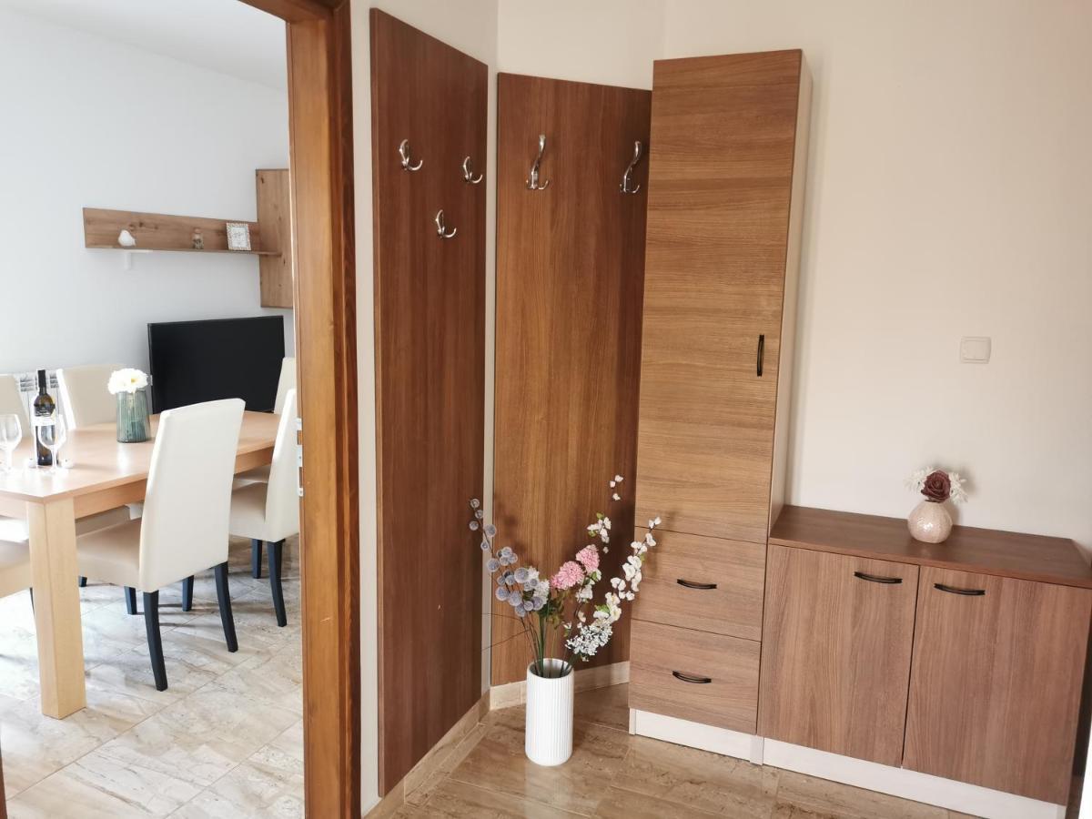 Apartman Martina Apartamento Kršan Exterior foto